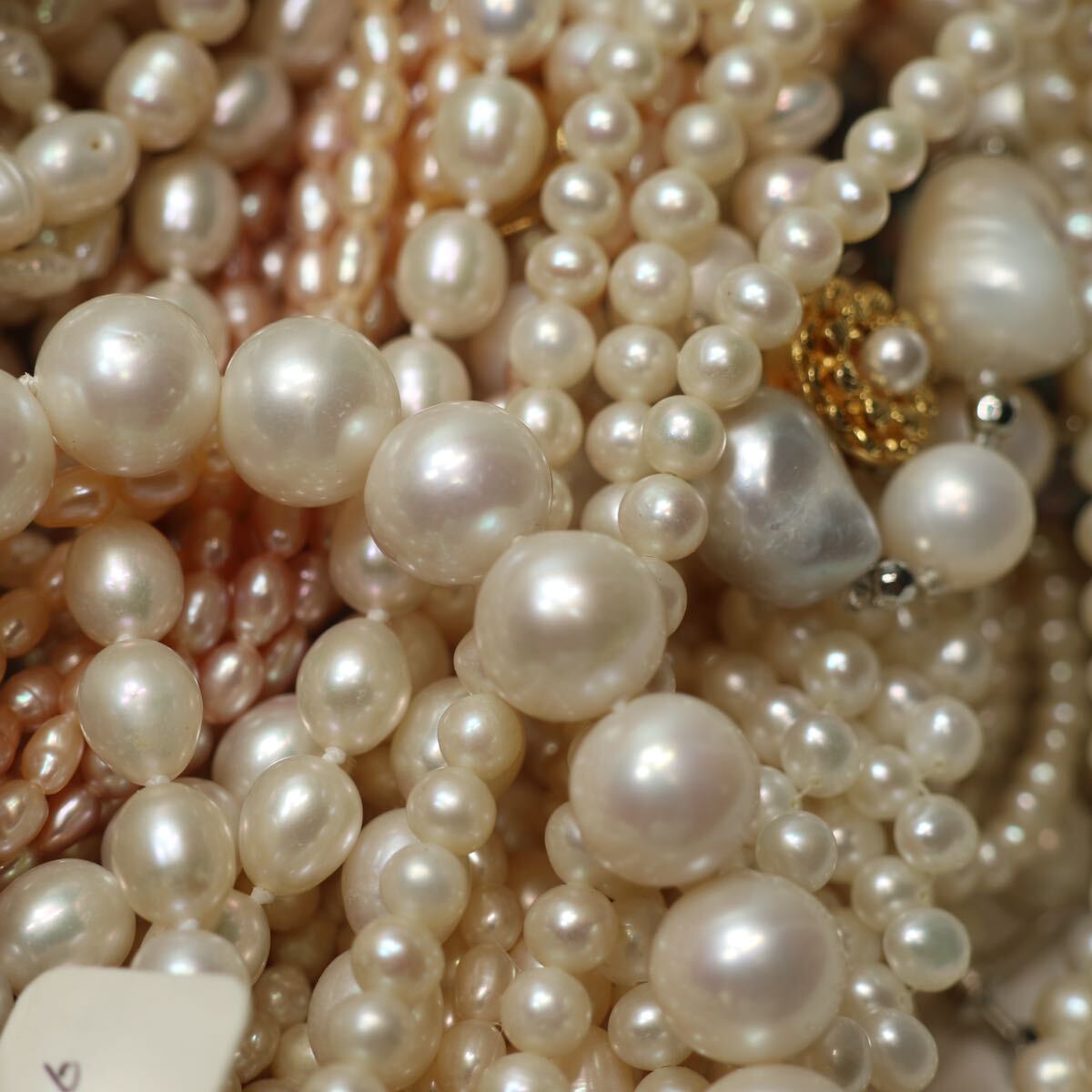 24) 真珠アクセサリー 淡水パール・アコヤ真珠・南洋真珠・フェイクパール・貝パール・ネックレス・まとめ売り約9kg 250本以上の画像6