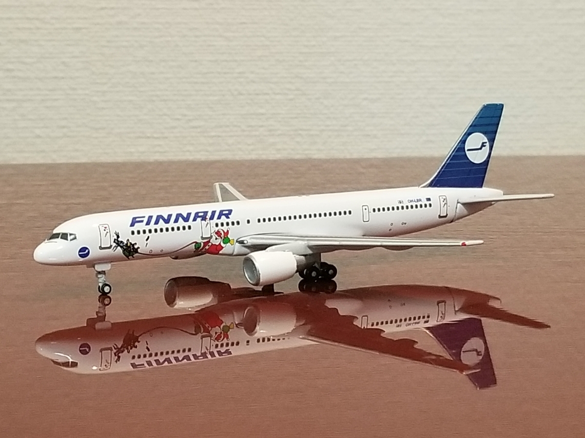 フィンエアー Finnair サンタクロース 特別塗装 クリスマス BOEING 検jal 757ボーイング 400 ana 1 OH-LBR 91％以上節約 新しいコレクション