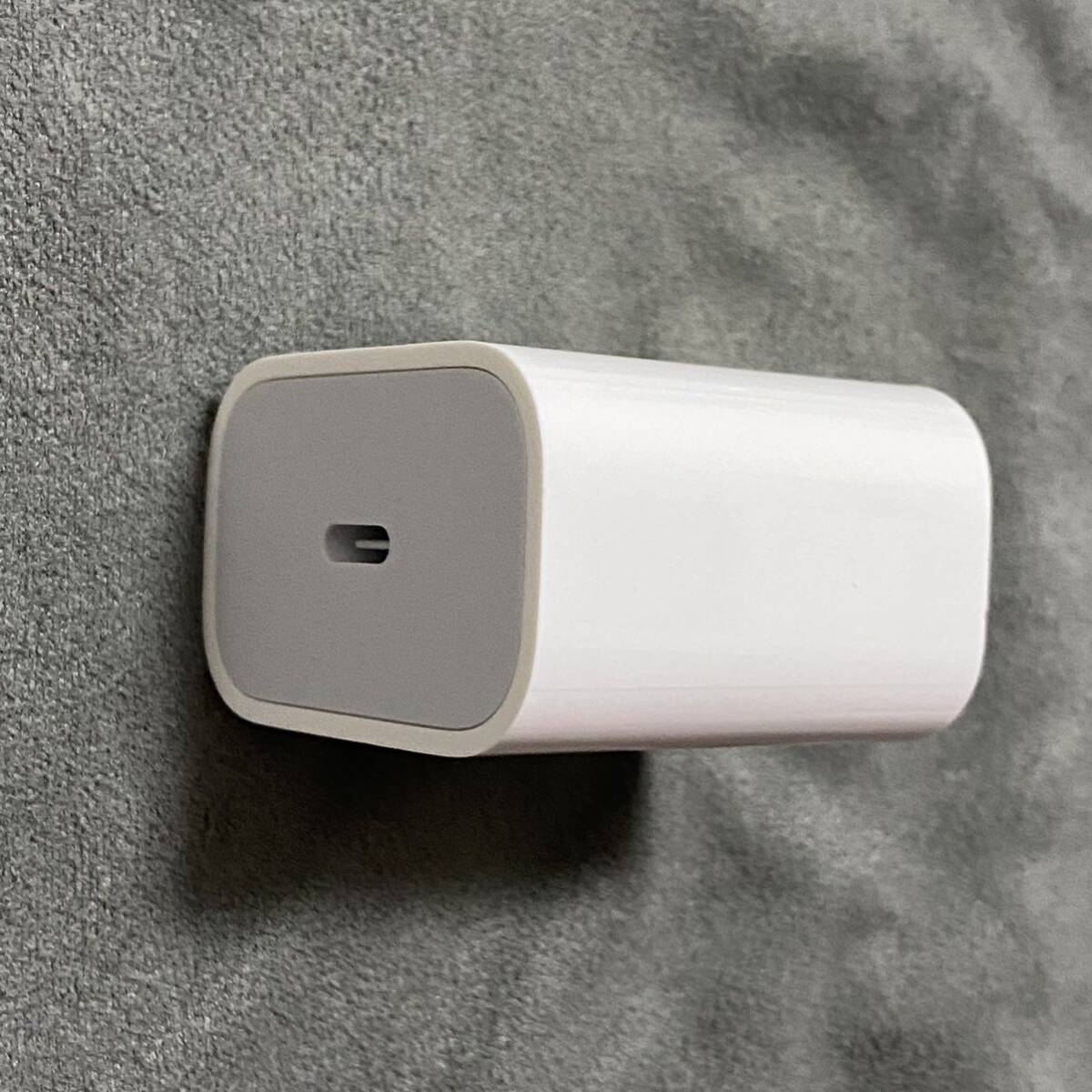 アップル 純正 Apple USB-C 電源アダプタ A2305 20W PD ACアダプタ 充電器 iPhone USB-C電源アダプタ MHJA3AM/A 送料無料 送料込