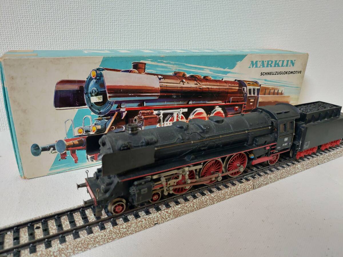 メルクリン　Marklin　ドイツ国鉄　蒸気機関車　3048 箱つき