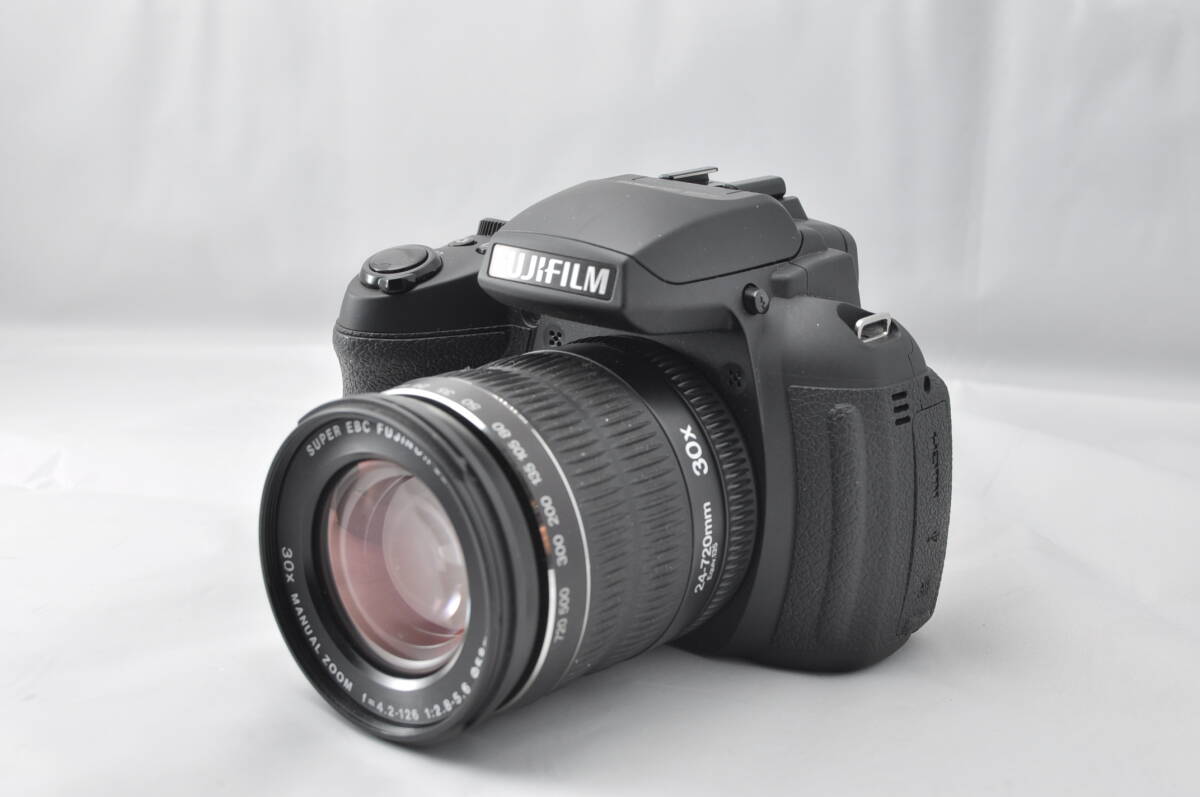 【送料無料】 FUJIFILM フジフィルム デジタルカメラ FINEPIX HS 30 EXR 【ジャンク】#C24229_画像1