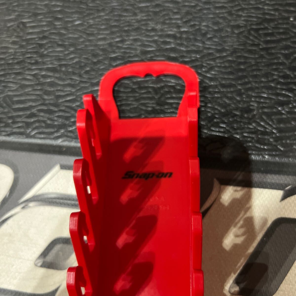 スナップオン ラック ホルダー スパナ メガネ 新品未使用 snap-on 箱 工具 収納 レア 限定 レッドの画像5