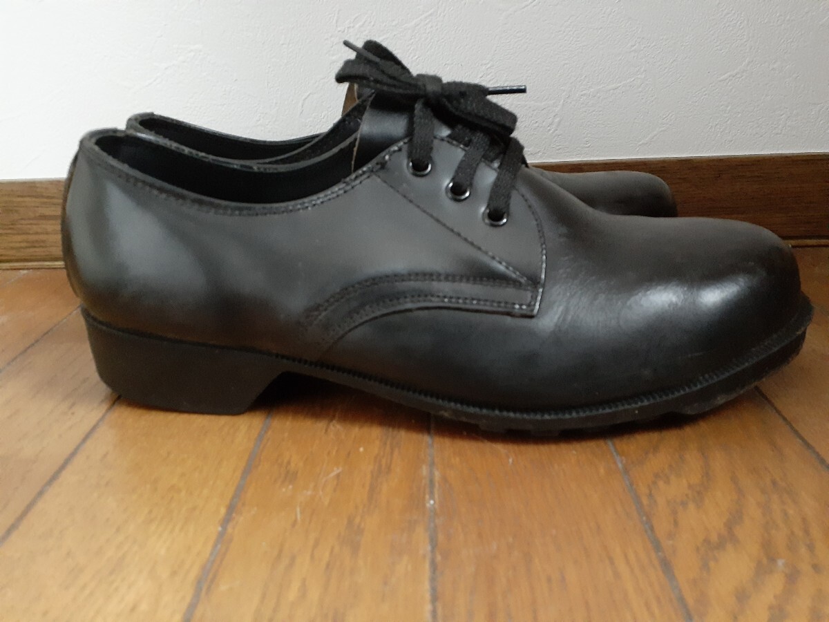  leather made safety shoes green safety size 25EEE v251