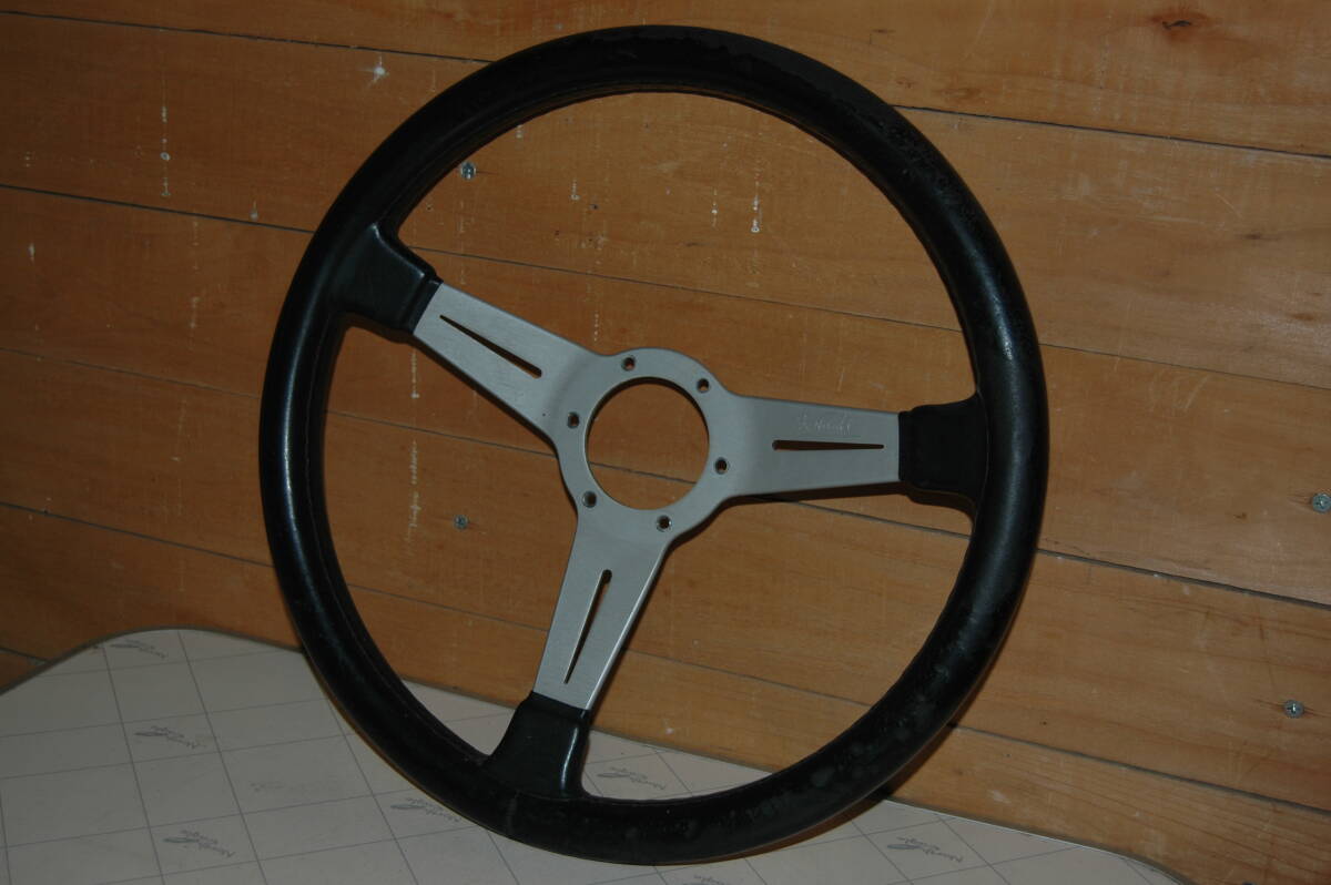  somewhat old. steering gear leather to coil Nardi E.NARDI [No 33 812 FET] outer diameter approximately 36.5cm used/OK goods inspection ) MADE IN ITARY spoke steering wheel 