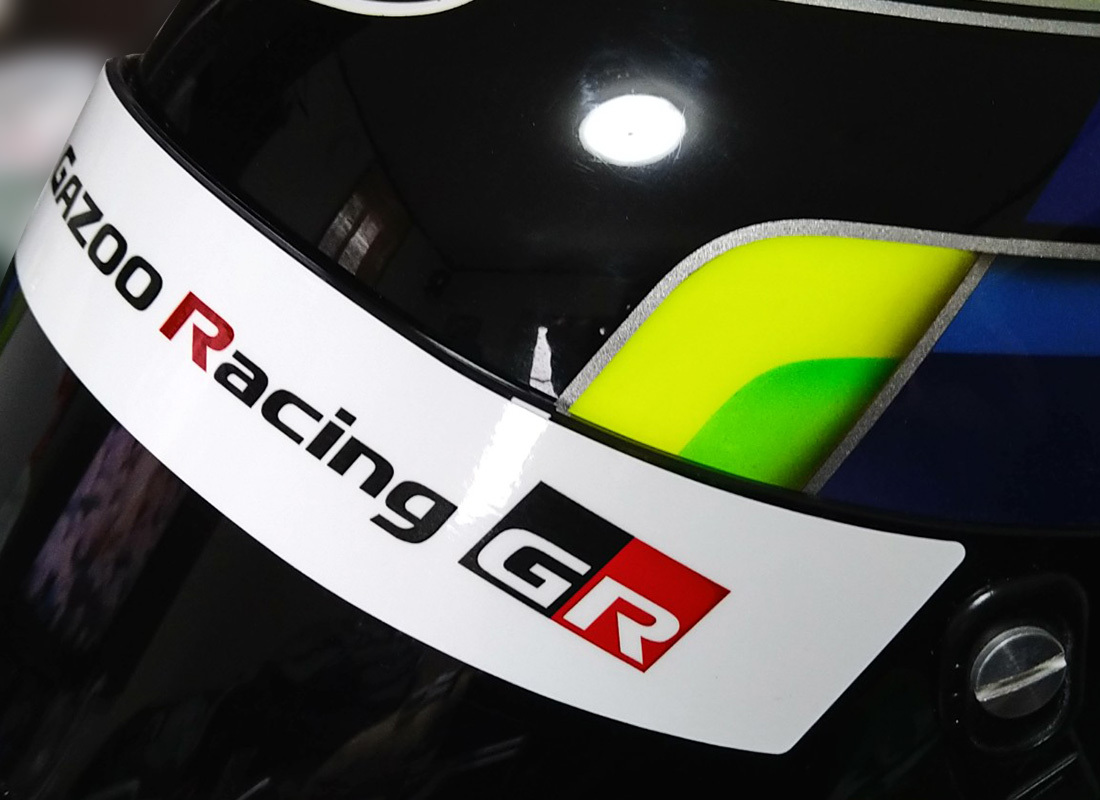 GR GAZOO Racing アライ4輪ヘルメット用 バイザーステッカー GP-6 GP-6S GP-5 GP-5S SK-6 SK-5_画像2