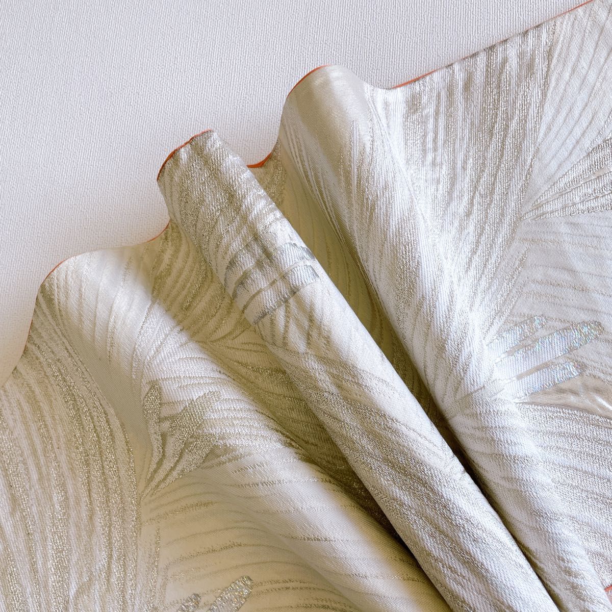 帯 六通柄袋帯 シルバー 銀 銀糸 白 入学式 成人式 キラキラ 豪華刺繍 