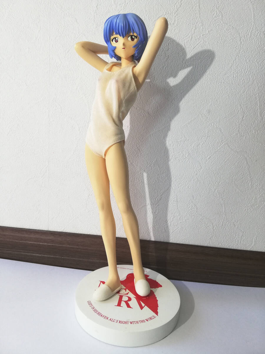 Yahoo!オークション - 綾波レイ バスタオル レイ 水着Ver 1/4 Yahoo!オークション - 綾波レイ バスタオル レイ 水着Ver 1/4