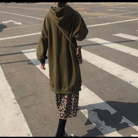 ワンピース 　パーカー　 フード　 長袖　カーキ　豹柄　2XL ワンピース