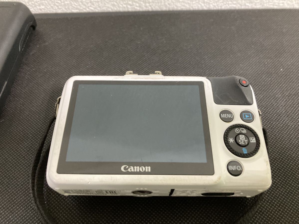 キャノン Canon EOS M2 ホワイト　 ミラーレス　一眼_画像3