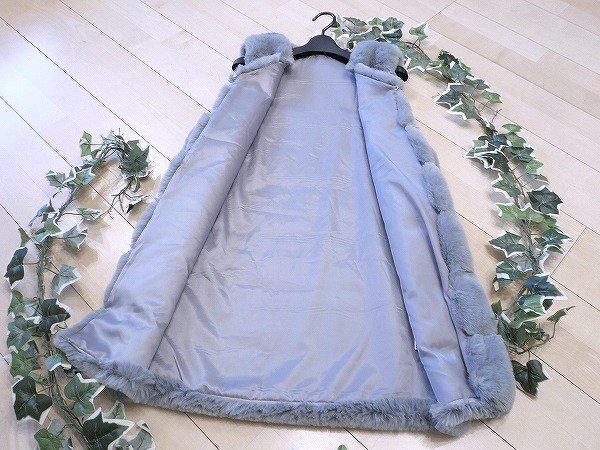 【新品】8643【L】上質 ボリュームファー ロングジレ グレー ふわふわフェイクファー 羽織りもの 40代 50代 60代_画像6