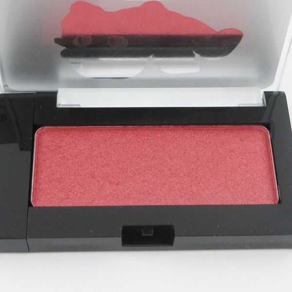  Shu Uemura face color strawberry puff . Peko-chan unused F01