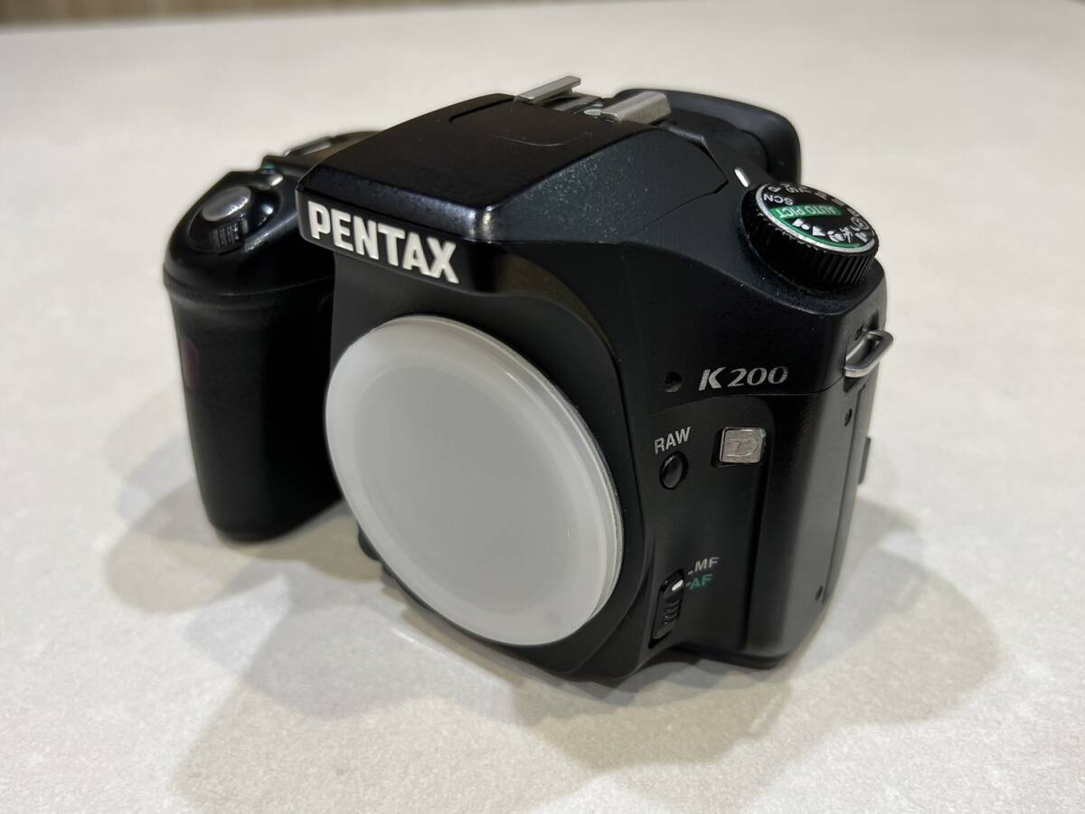 H5461 【通電・動作未確認】 1円～ ペンタックス PENTAX デジタル一眼レフカメラ K200D ボディ 単三電池対応_画像8
