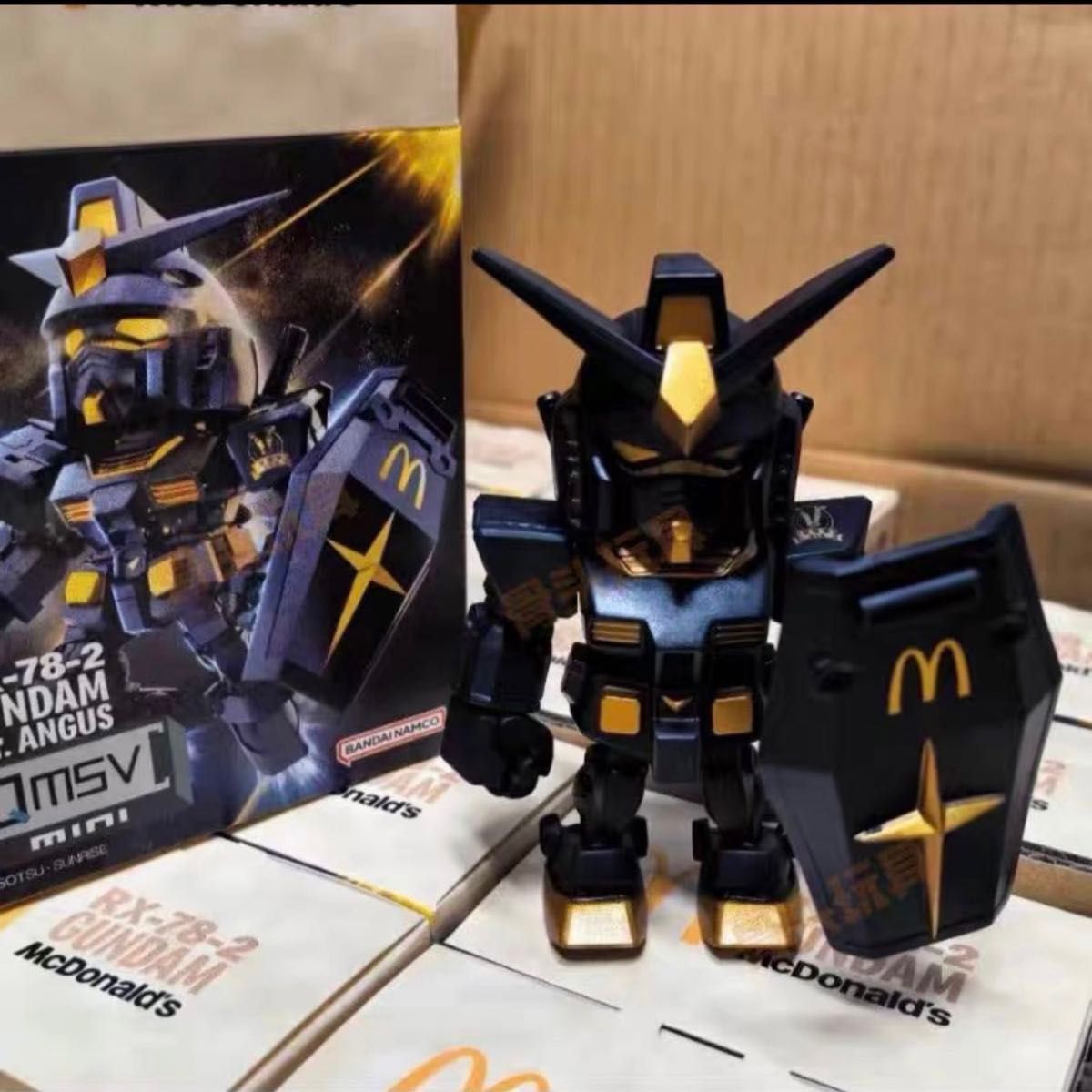 中国限定　ガンダム　マクドナルド& バンダイ　コラボ　RX-78-2