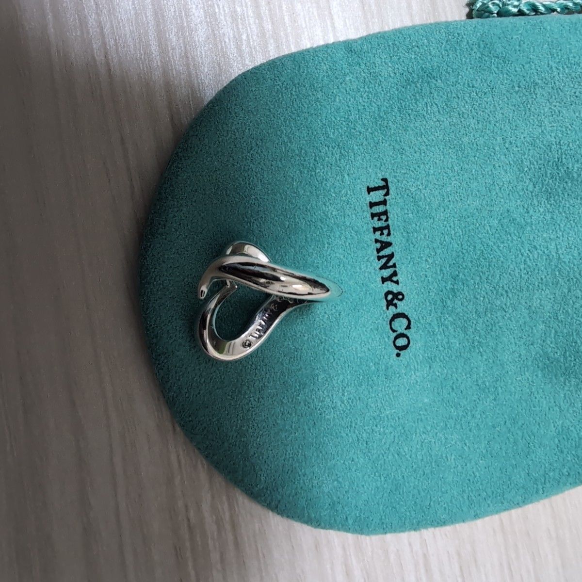 美品 希少デザインTiffany& Co.エルサペレッティ　ティファニーリング 指輪 スターリングシルバー アクセサリー