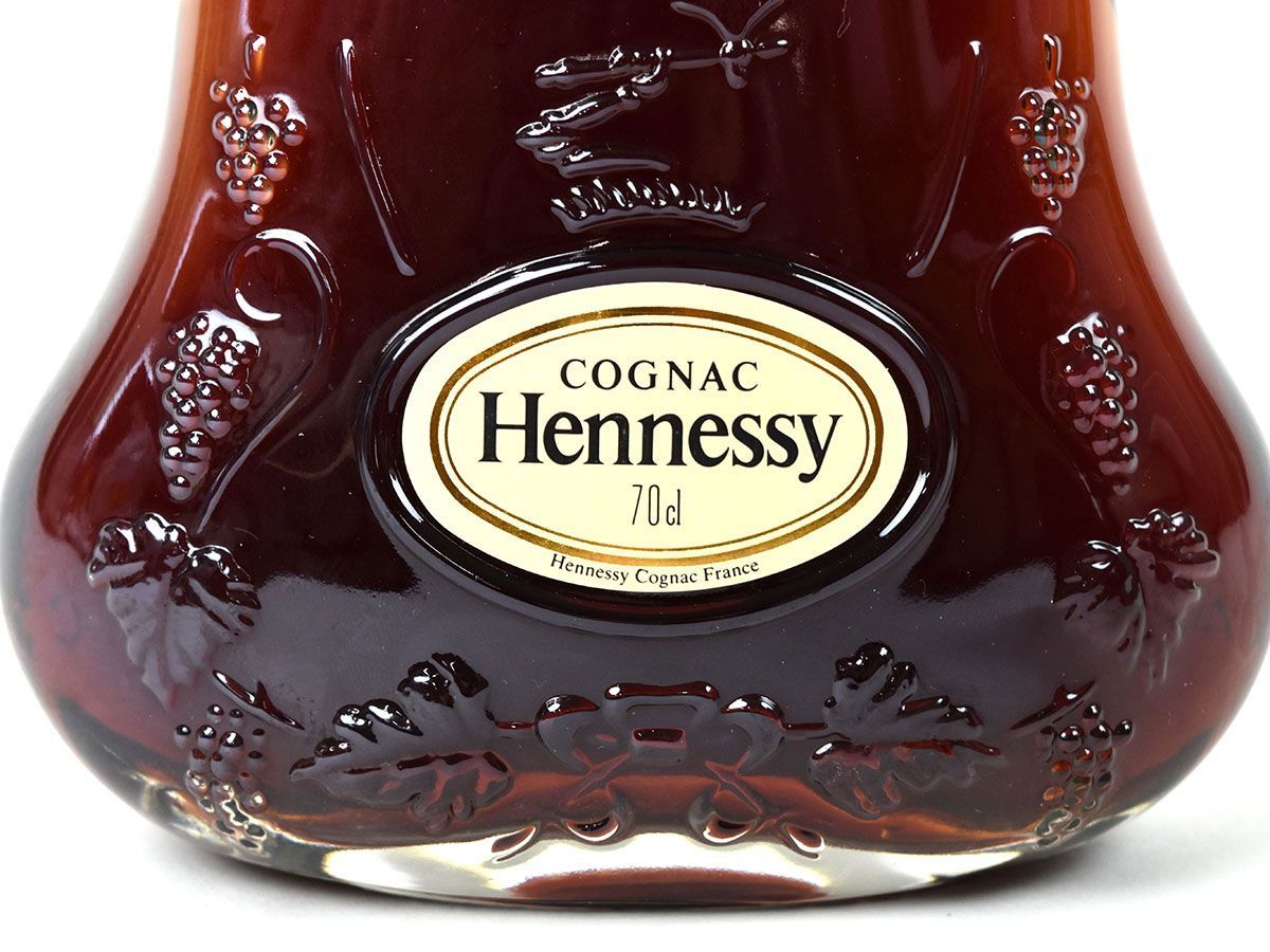 170545古酒〇未開栓 ヘネシーXO 金キャップ クリアボトル コニャック ブランデー Hennessy EXTRA OLD COGNAC BRANDY 700ml 箱/ A_画像3