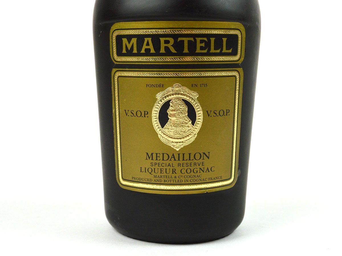 173493古酒□未開栓 マーテル メダイヨン VSOP リキュール コニャック ブランデー MARTELL MEDAILLON COGNAC BRANDY 700ml 40%/ A_画像3