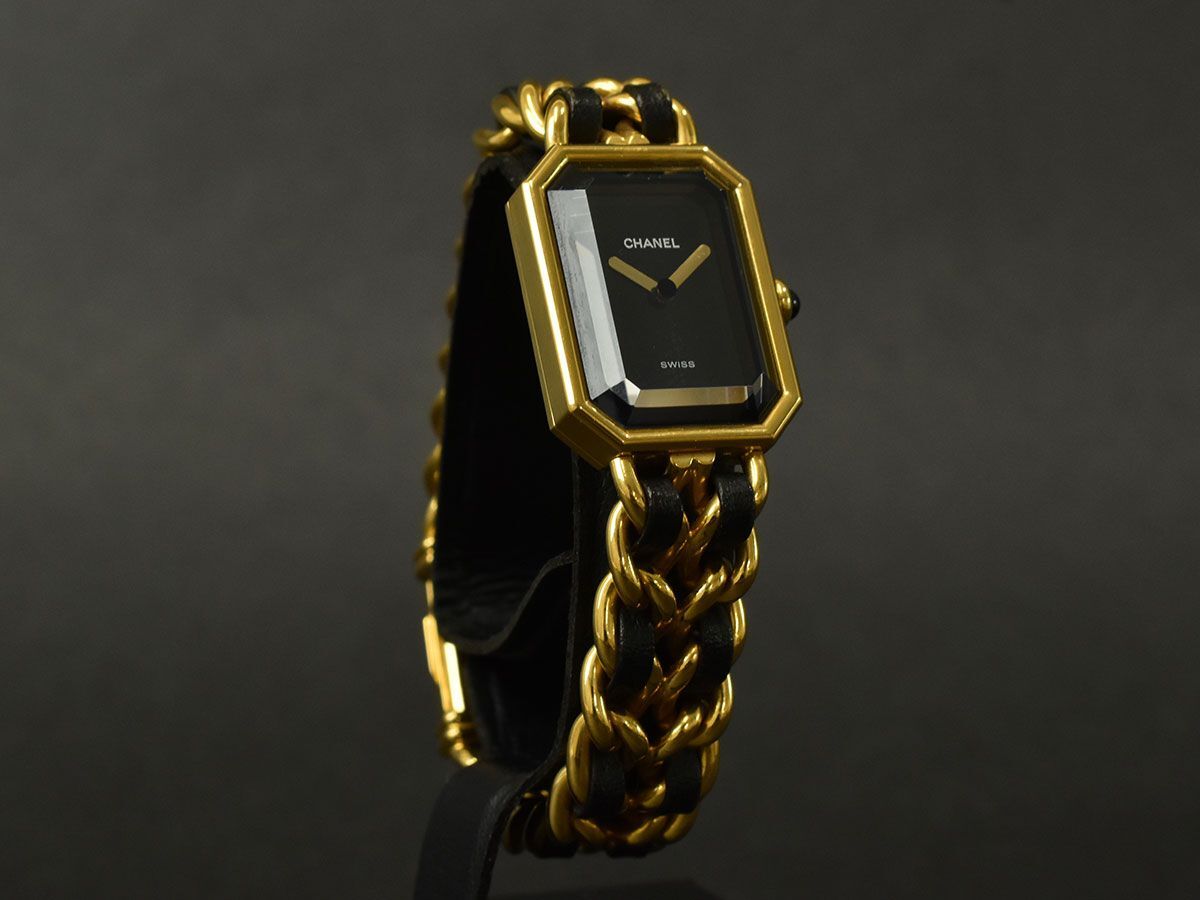 172539☆美品 動作確認済 CHANEL シャネル プルミエール Mサイズ 腕時計 クォーツ H0001 GP レザー ブラック ゴールド レディース/ Dの画像3