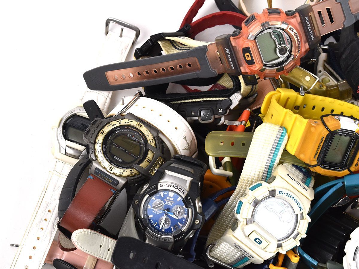 157793〇動作未確認 ジャンク 腕時計 CASIO カシオ G-SHOCK 100本まとめ ジーショック Gショック デジタル 部品取り 時計/ Dの画像4