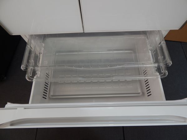 HITACHI R-XG4800G(XW) non freon freezing refrigerator 2017 year made 