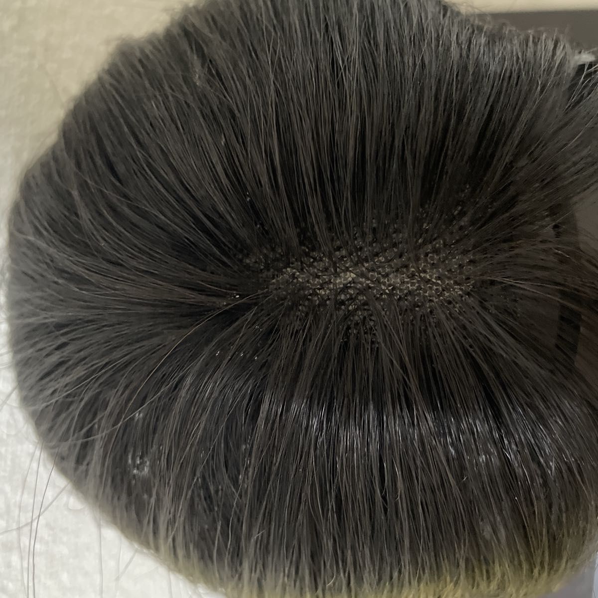 人毛100％頭頂部分用ウィッグ　白髪薄毛カバー　蒸れにくい　軽い　取り付け簡単