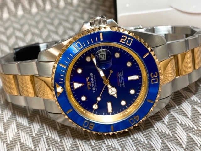新品 テクノス TECHNOS 正規品 腕時計 定番腕時計 ビジネスウォッチ ダイバー腕時計 メンズ プレゼント ブルー コンビベルト 回転ベゼル_画像7