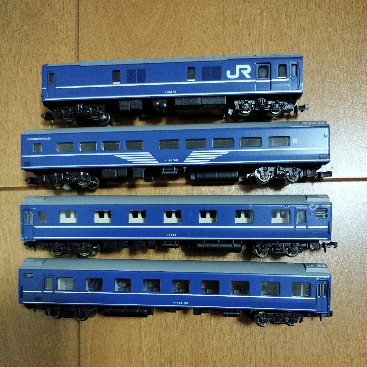 【中古品 現状渡し】⑤TOMIX トミックス ブルートレイン 客車 4両   鉄道模型 Nゲージ 国鉄 JRの画像1