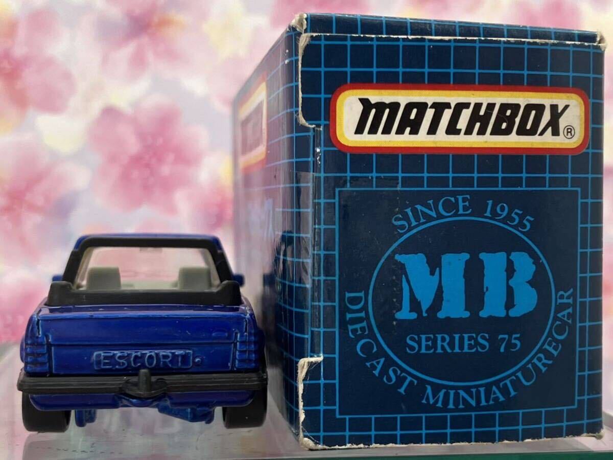 MATCHBOX マッチボックス FORD ESCORT CABRIOLET エスコート　カブリオレ　青色　マカオ製_画像5