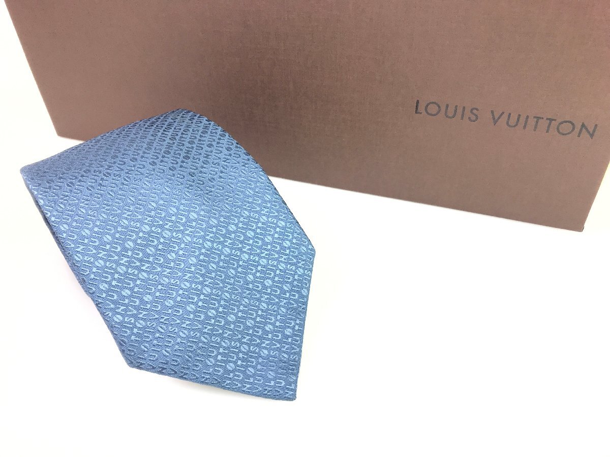 ルイ・ヴィトン　Louis　Vuitton　シルクネクタイ　パターン総柄　ライトブルー　剣先：10cm　YNT-977