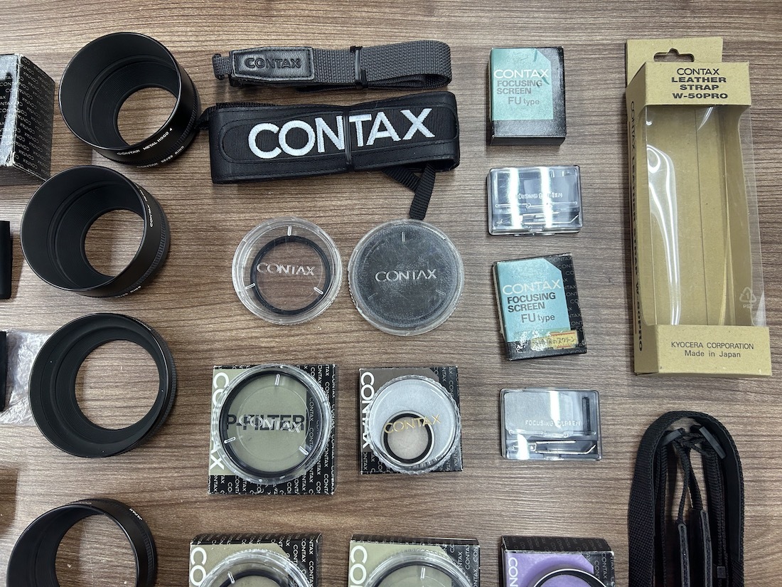 [同梱不可]【20点】CONTAX カメラアクセサリーセット TVSデータバック ストラップ フード フィルター まとめの画像4