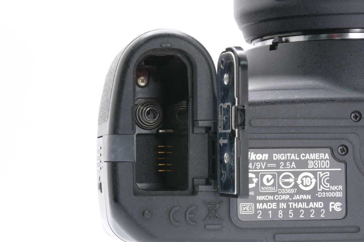 Nikon D3100 + 18-55mm F3.5-5.6 ニコン デジタル一眼レフ ズームレンズ 動作未確認 ジャンク品_画像5