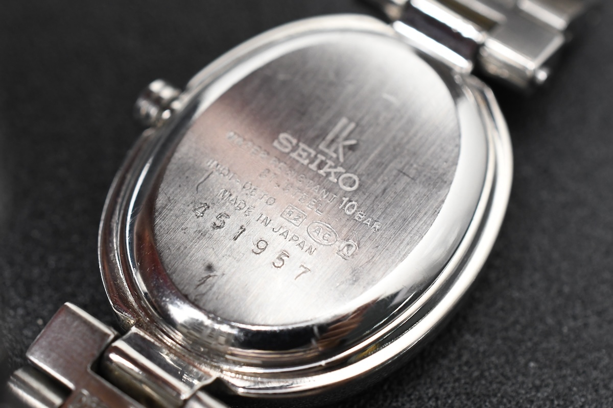 ジャンク SEIKO LK Ref:1N01-0ET0 セイコー ルキア ピンク文字盤 クォーツ トノー レディース 腕時計の画像9