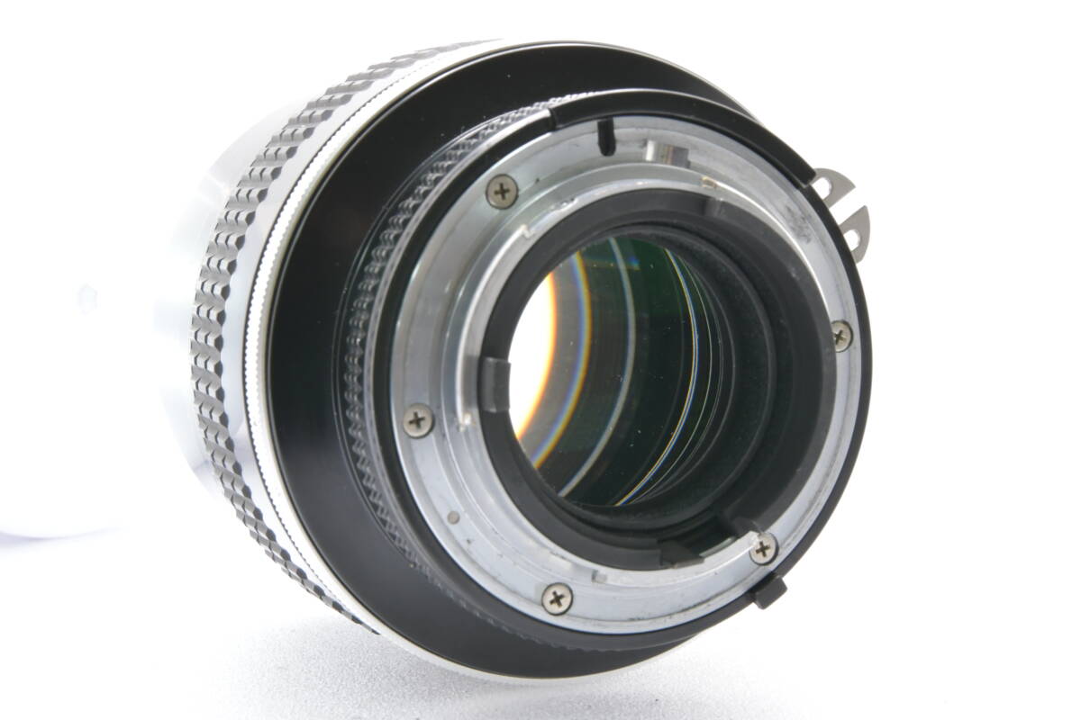 NIKON Ai-S NIKKOR 105mm F1.8 Fマウント ニコン 大口径 中望遠単焦点レンズ MF一眼レフ用 交換レンズ ■22933_画像6