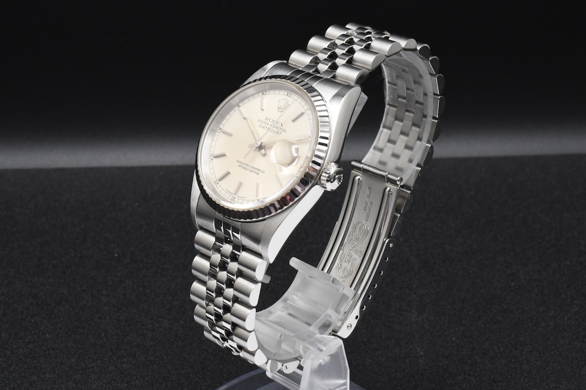 勤続/ネーム刻印入り ROLEX DATEJUST Ref:16234 Cal:3135 T番 シルバー文字盤 ロレックス デイトジャスト メンズ腕時計 自動巻き ■23409の画像2