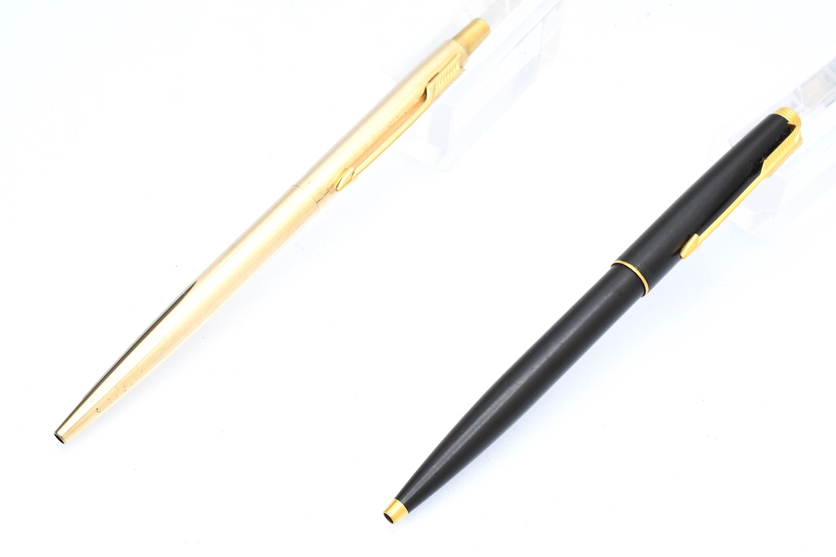 PARKER ノック式 ボールペン 2本セット ブラック ゴールド パーカー ローラーボール ケース付 ■23332_画像1