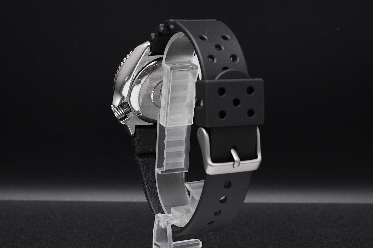 ジャンク SEIKO 150m Ref:7548-700B クォーツ セイコー ダイバー デイデイト ペプシベゼル 腕時計の画像4