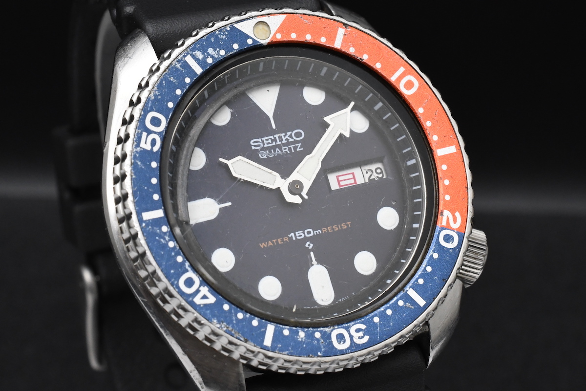 ジャンク SEIKO 150m Ref:7548-700B クォーツ セイコー ダイバー デイデイト ペプシベゼル 腕時計の画像10