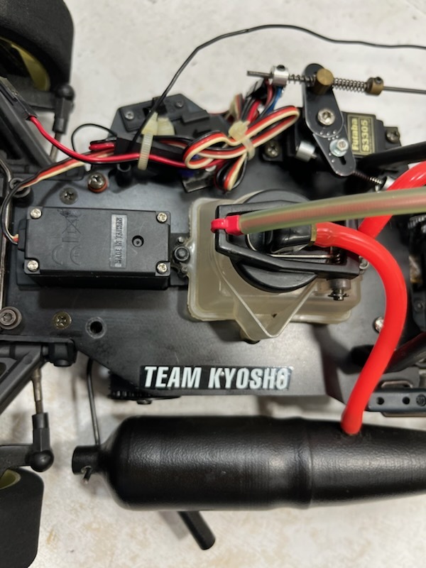 Yahoo!オークション - 京商 1/10 エンジンRC V-One RR 4WD Yahoo!オークション - 京商 1/10 エンジンRC V-One RR 4WD
