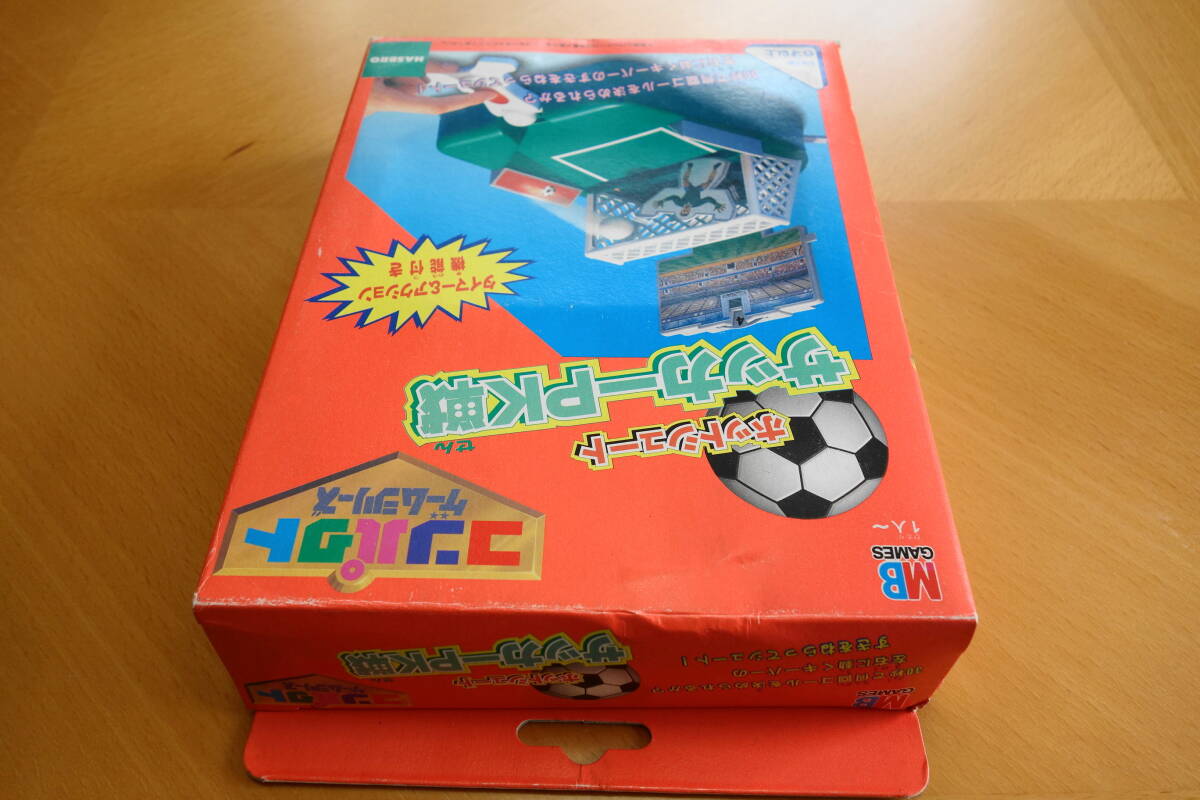  unused *MB GAMES* soccer game * compact game series * soccer PK war *MB game *PK war * board game * action game 