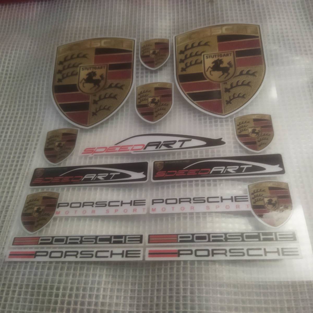 【送料無料】PORSCHE(ポルシェ) ステッカー 横13.5cm×縦16cm ②　_画像2