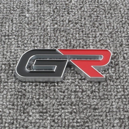 【送料無料】GR(ガズーレーシング) 3Dエンブレム（両面テープ） 黒/赤/メッキ 横7.3cm×縦3cm×厚さ4mm ⑥ TOYOTA GAZOO Racing_画像1