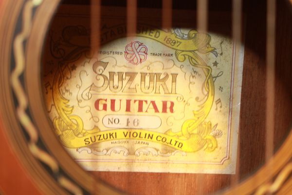 【蔵出し】★美品 楽器『SUZUKI VIOLIN アコースティックギター No.16』★検:(初だし/昭和/クラシックギター/鈴木楽器/当時物)0229A_画像5