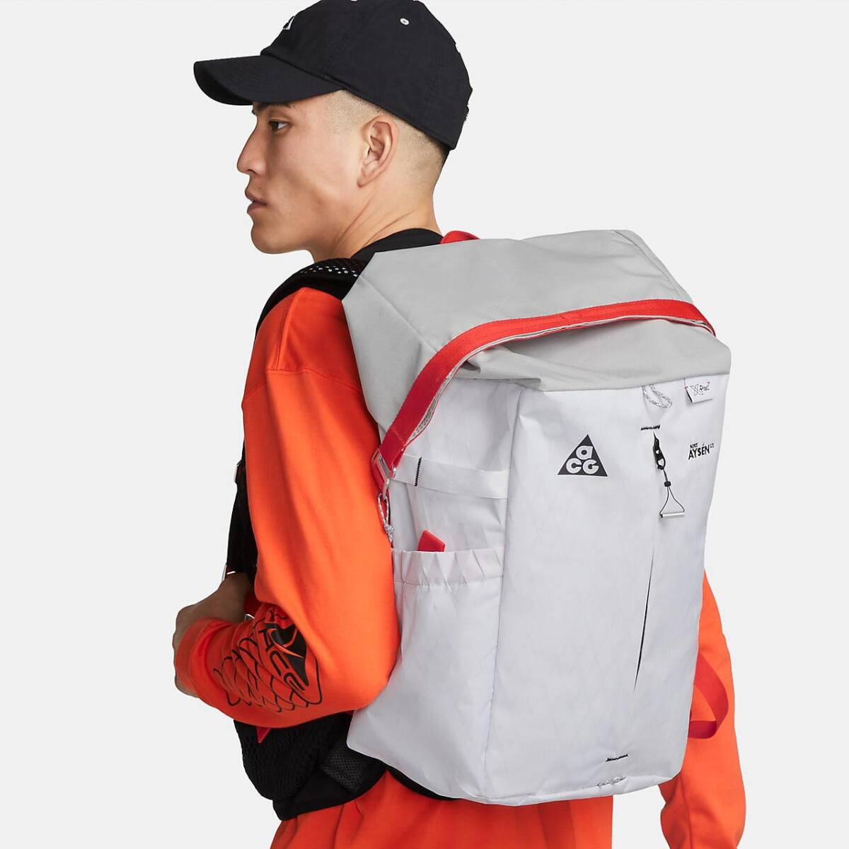 未使用品 NIKE ACG AYSEN DAYPACK 32L White DV4054-100 ナイキ 未使用品 NIKE ACG AYSEN DAYPACK 32L White DV4054-100 ナイキ