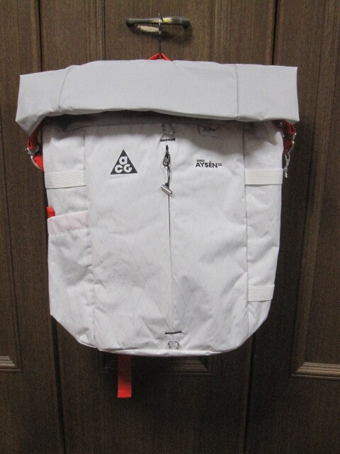 未使用品 NIKE ACG AYSEN DAYPACK 32L White DV4054-100 ナイキ 未使用品 NIKE ACG AYSEN DAYPACK 32L White DV4054-100 ナイキ