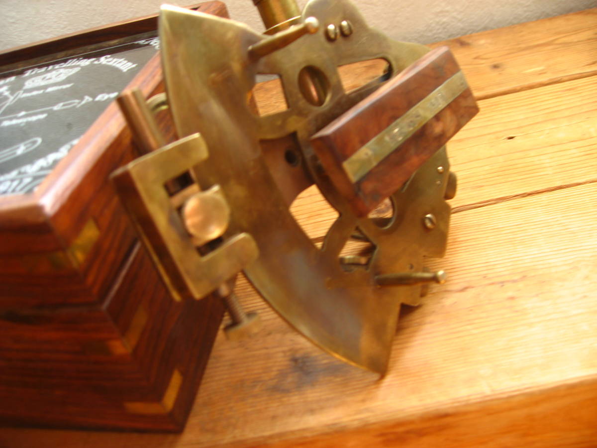 木箱付き、5インチ六分儀。ヴィンテージ、格調高い、輸入品。Victorian Travelling Sextant_画像7