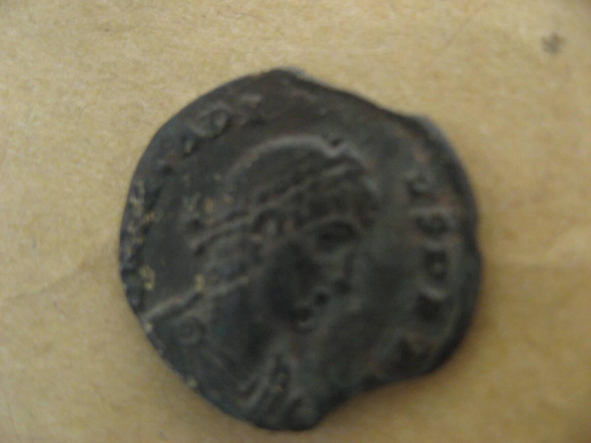 東ローマ帝国テオドシウス二世、thedosiusⅡ、AD408-450年在位、青銅コイン_画像2