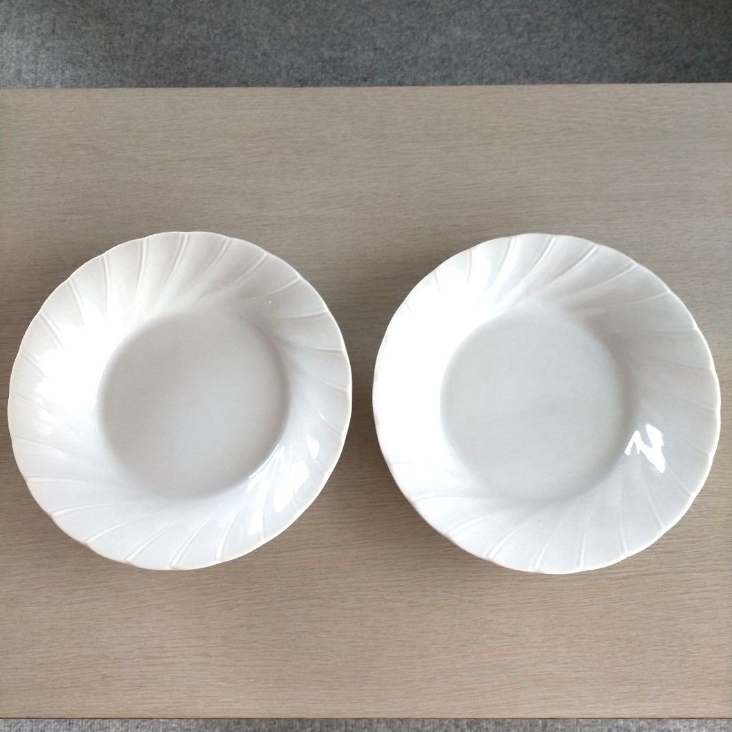 新品・白い洋皿・パスタ皿２枚