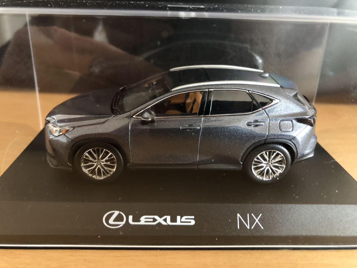1/43 レクサス LEXUS NX 450h+ ディーラー特注 非売品 ミニカー 京商_画像1