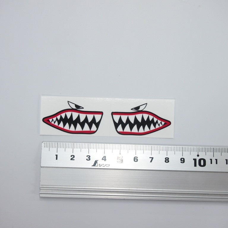 汎用 ワンポイント かわいい ミニサイズ シャークマウス ステッカー 3.8cm 左右セット シャーク サメ_画像3