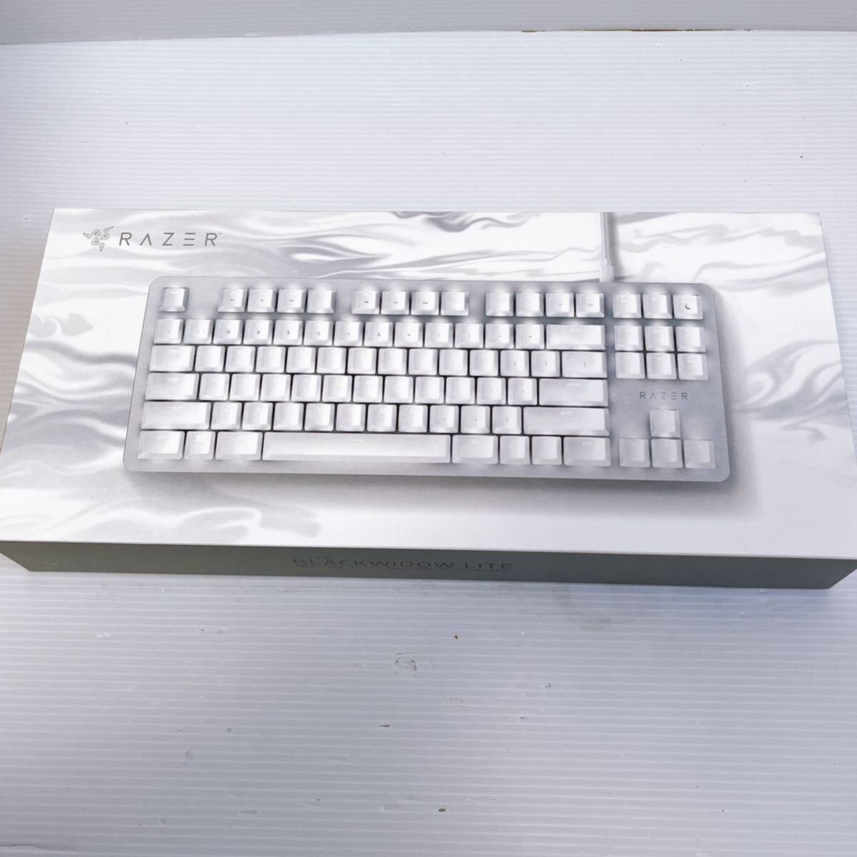 Razer BlackWidow Lite JP Mercury White メカニカルキーボード 日本語配列 RZ03-02640800-R3J1_画像1