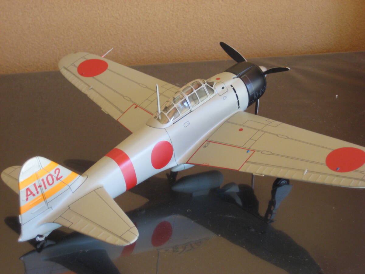 ウイングクラブ製 1/32 零戦 美品 スタンド付きの画像2